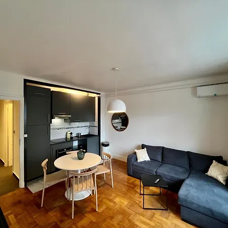 Corneille Appartamento Lione